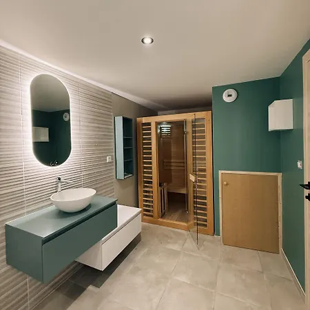 Le Relais Nordique Mini-hôtel Giron